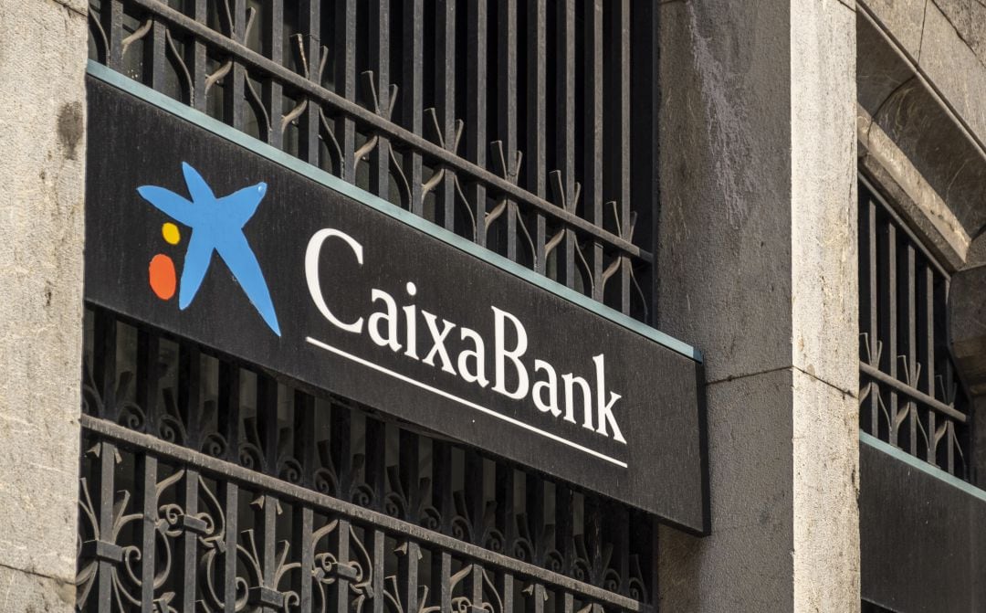 CaixBank integrará esta semana en su operativa digital a más de un millón de clientes valencianos de Bankia