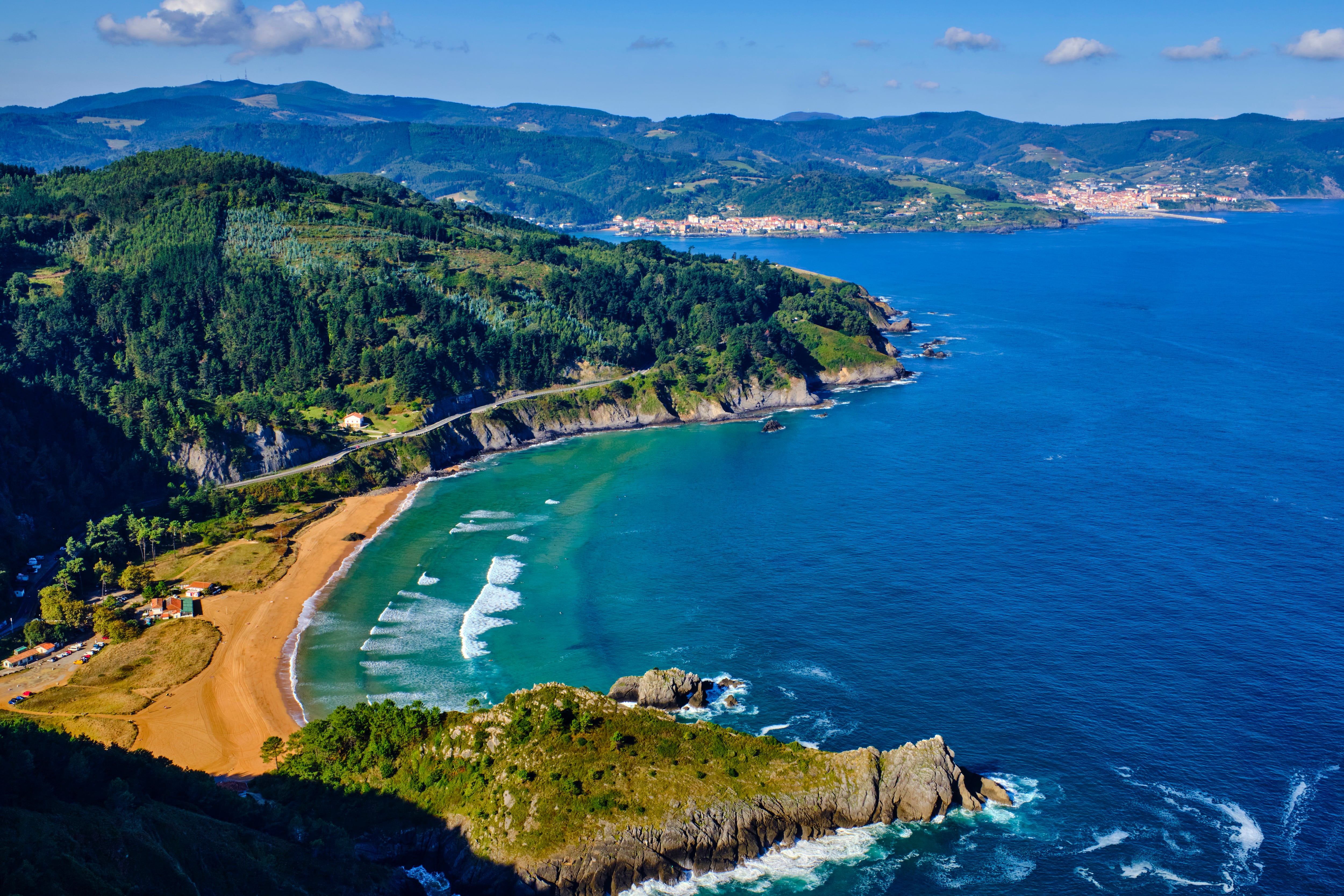 Mirador de Ogoño. Playa de Laga.