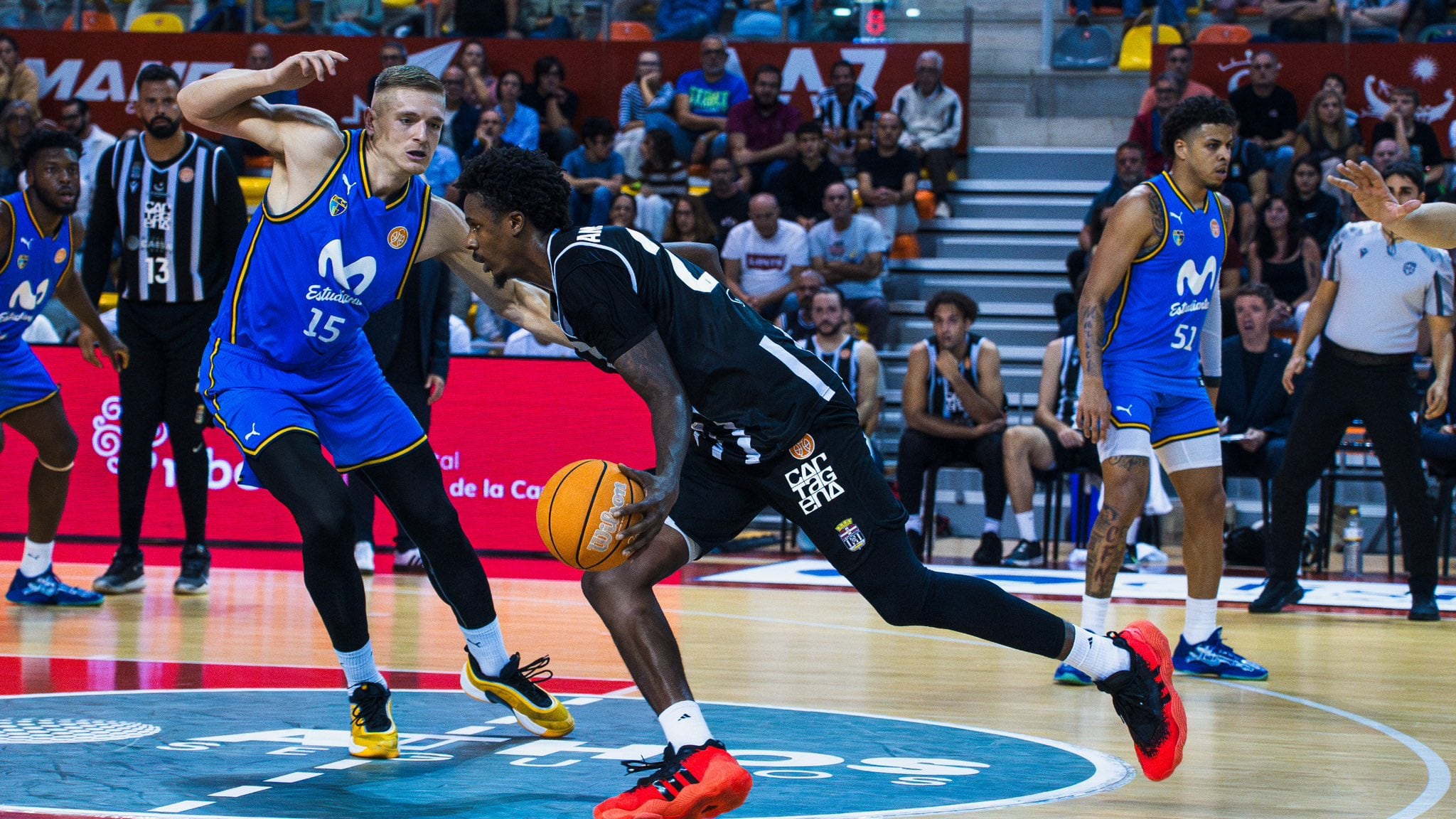 Cambios en la plantilla del Caesa Cartagena: salen Thomas y Kelly