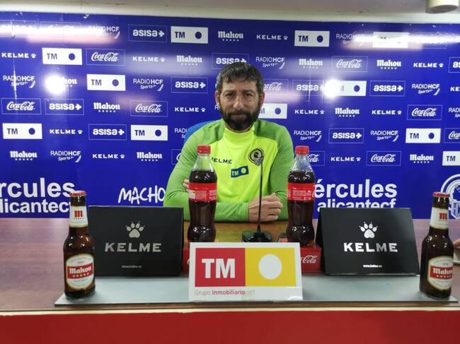 Antonio Moreno en la sala de prensa del Rico Pérez