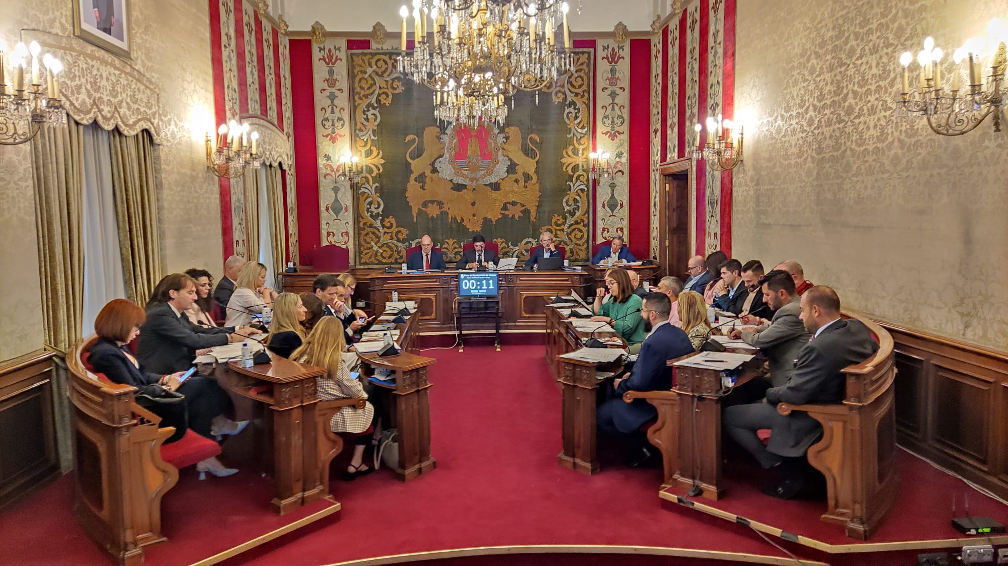 Imagen de archivo de una sesión ordinaria del Pleno en el Ayuntamiento de Alicante