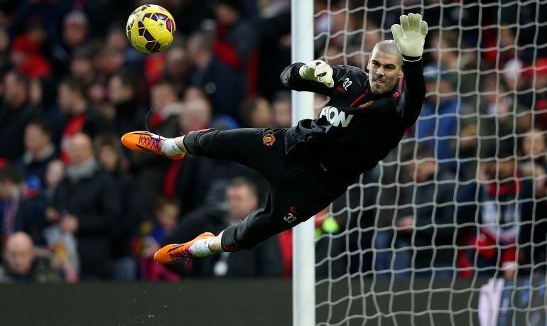 Valdés vuela en un calentamiento con el United