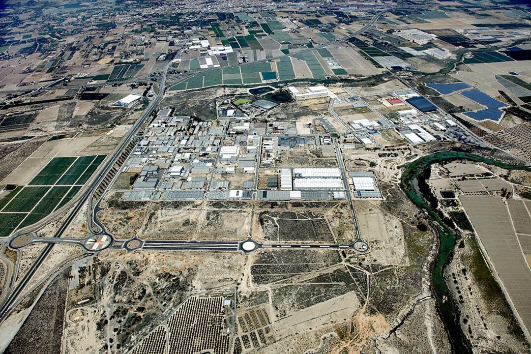 Imagen aérea del parque industrial de Alhama de Murcia. 