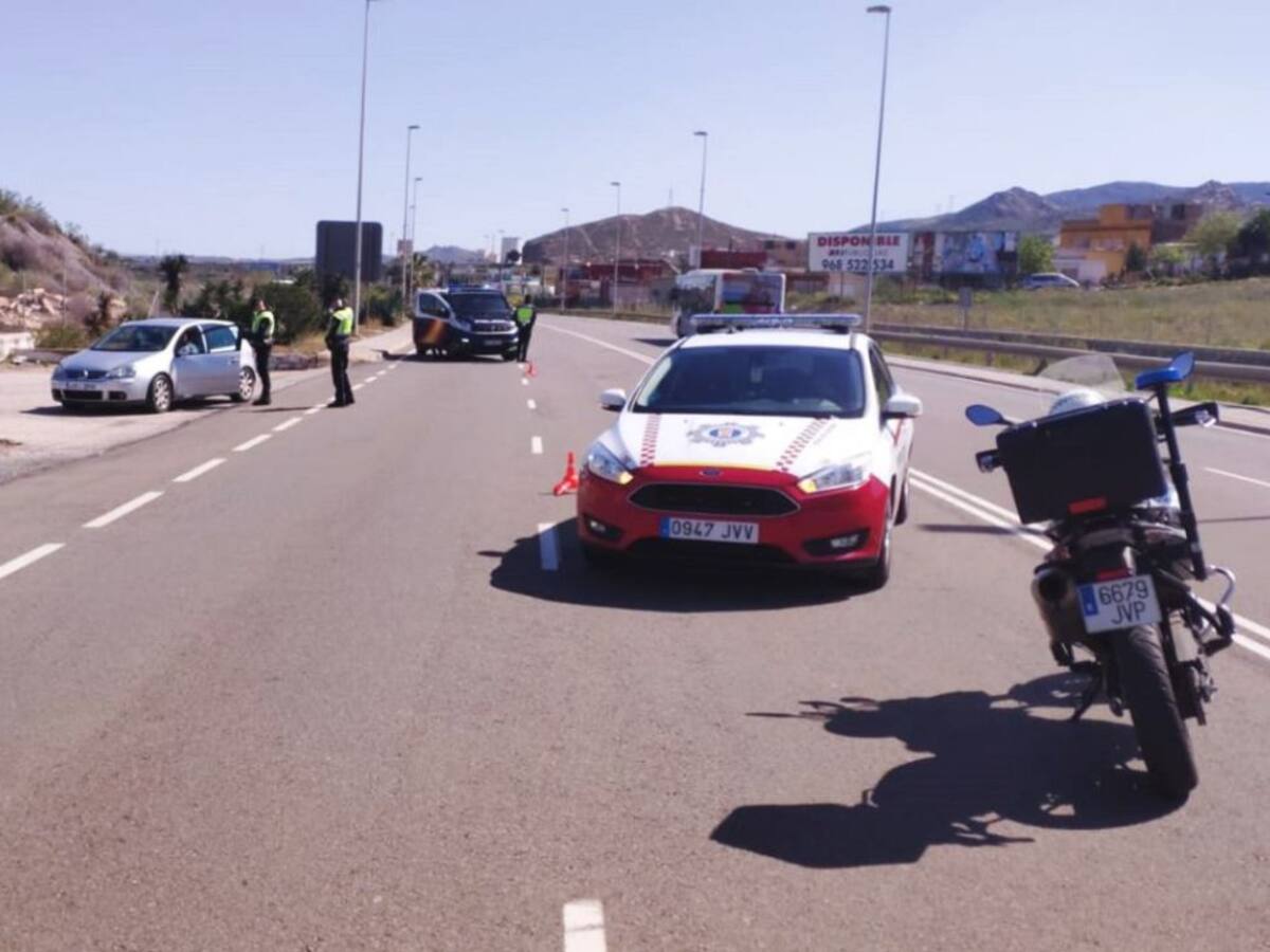 Once agentes de la Policía Local de Cartagena en aislamiento