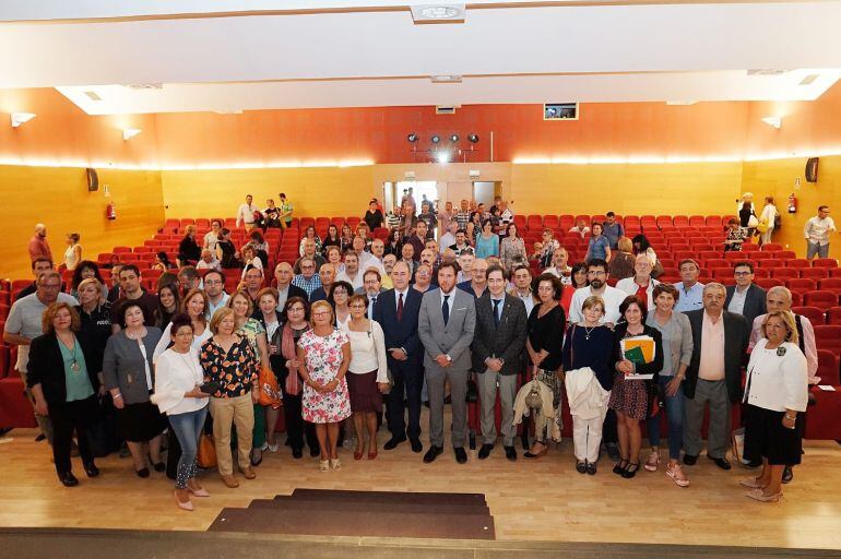 Celebración de Santa Rita en el centro José Luis Mosquera con los empleados jubilados