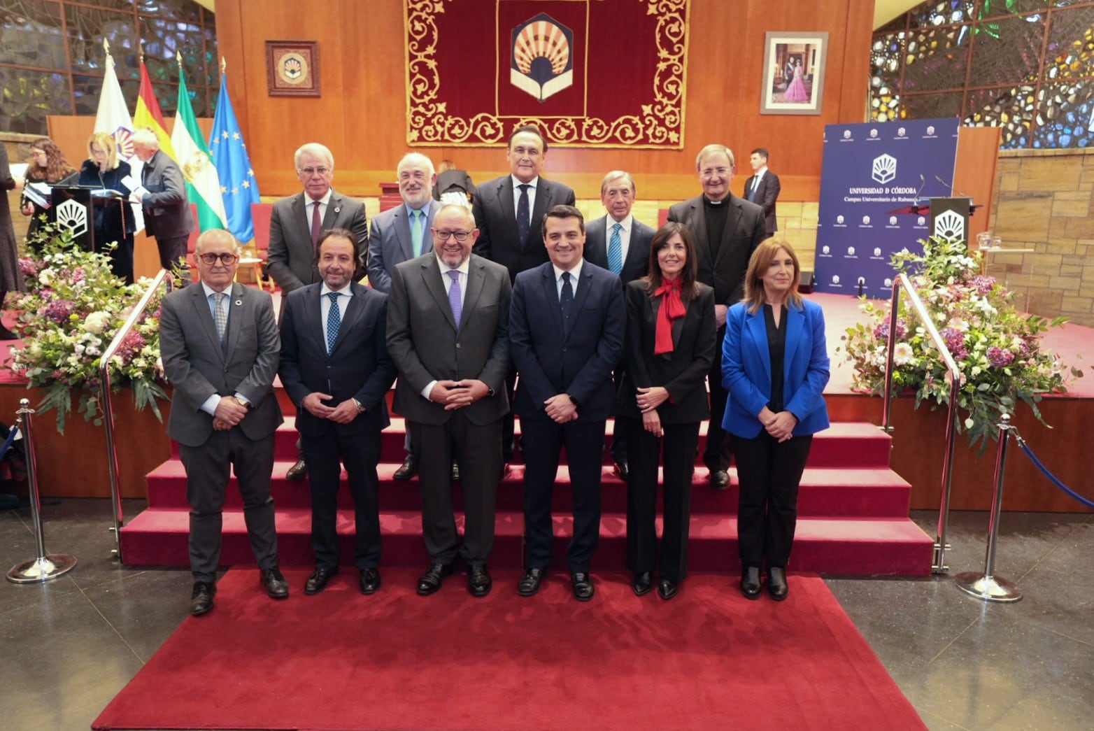 Autoridades y entidades distinguidas con los premios Tomás de Aquino 2025 de la Universidad de Córdoba (UCO).