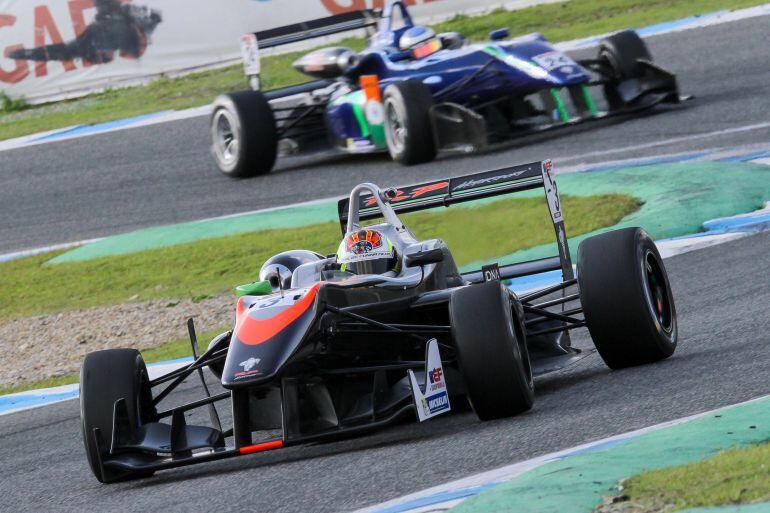 Entrenamientos en el Circuito de Jerez de los monoplazas de Fórmula · que estos días han roddo en la pista jerezana