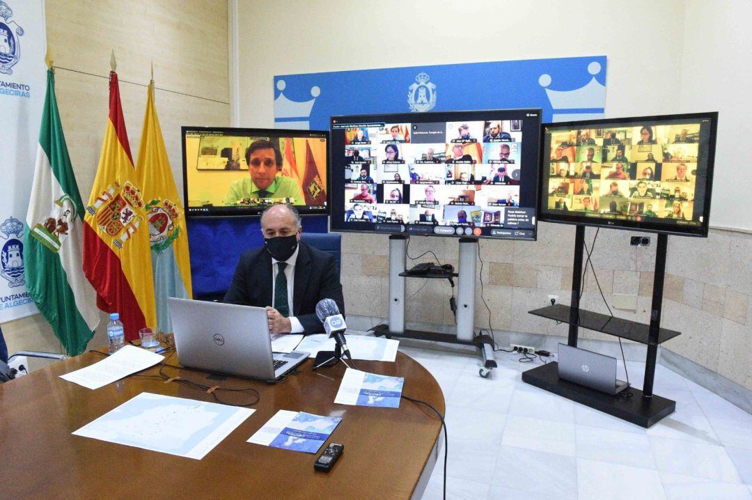 Landaluce, en la reunión de la plataforma del Ramal Central.