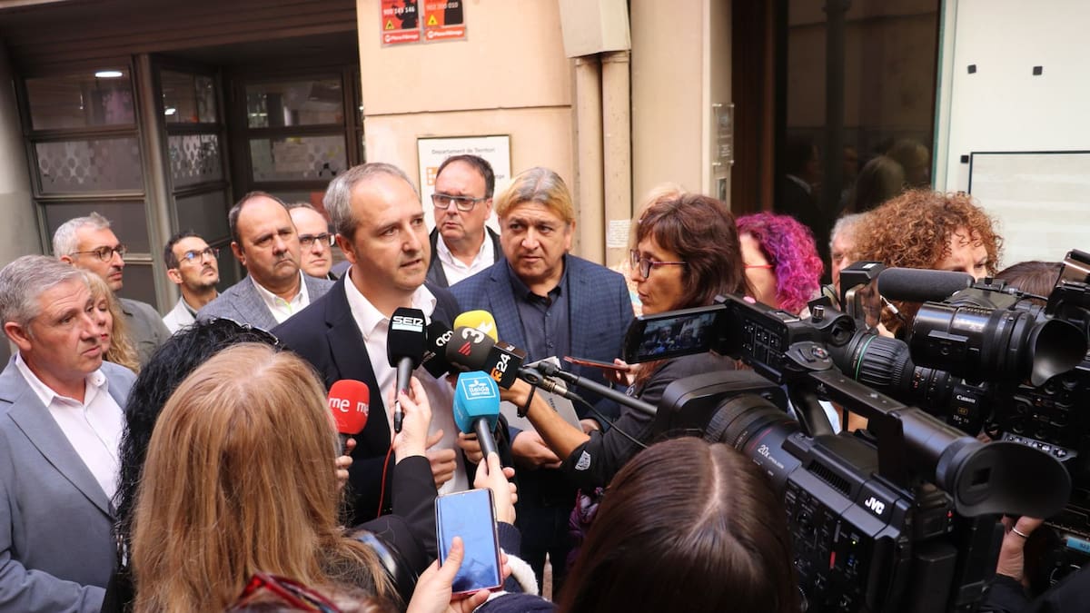 Alcaldes de 5 comarques denuncien l'anterior govern català per paralitzar 20 projectes energètics amb inversions de 200 milions d'euros