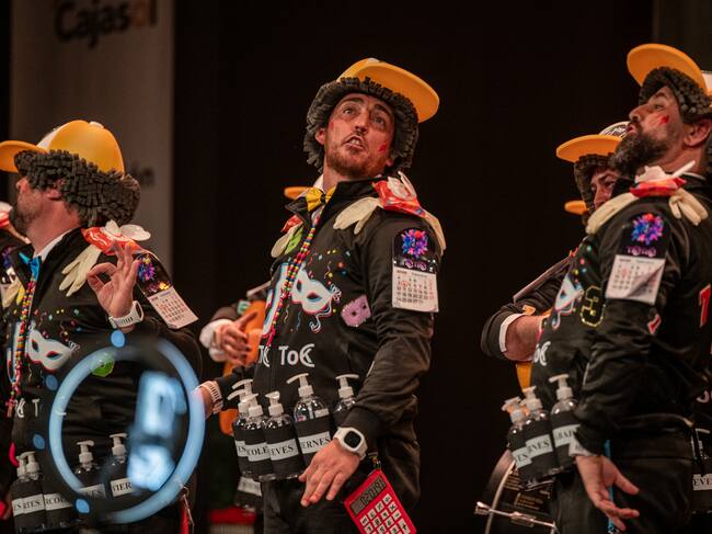 Chirigota 'Tik Tok'. Foto: Ayuuntamiento de Cádiz.