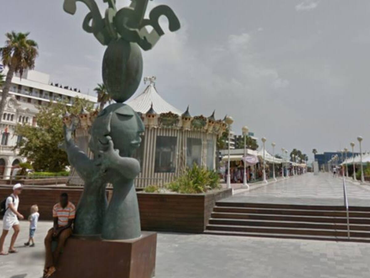 Generalitat y Ayuntamiento se citan para desbloquear la Tourist Info del Puerto