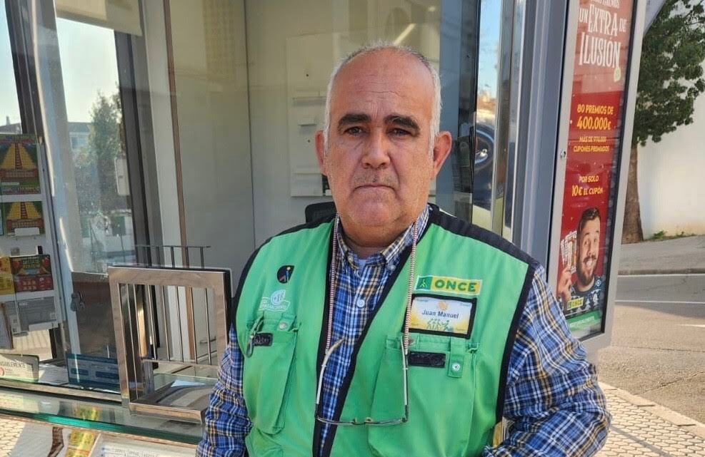 Juan Manuel Torres, vendedor de la ONCE