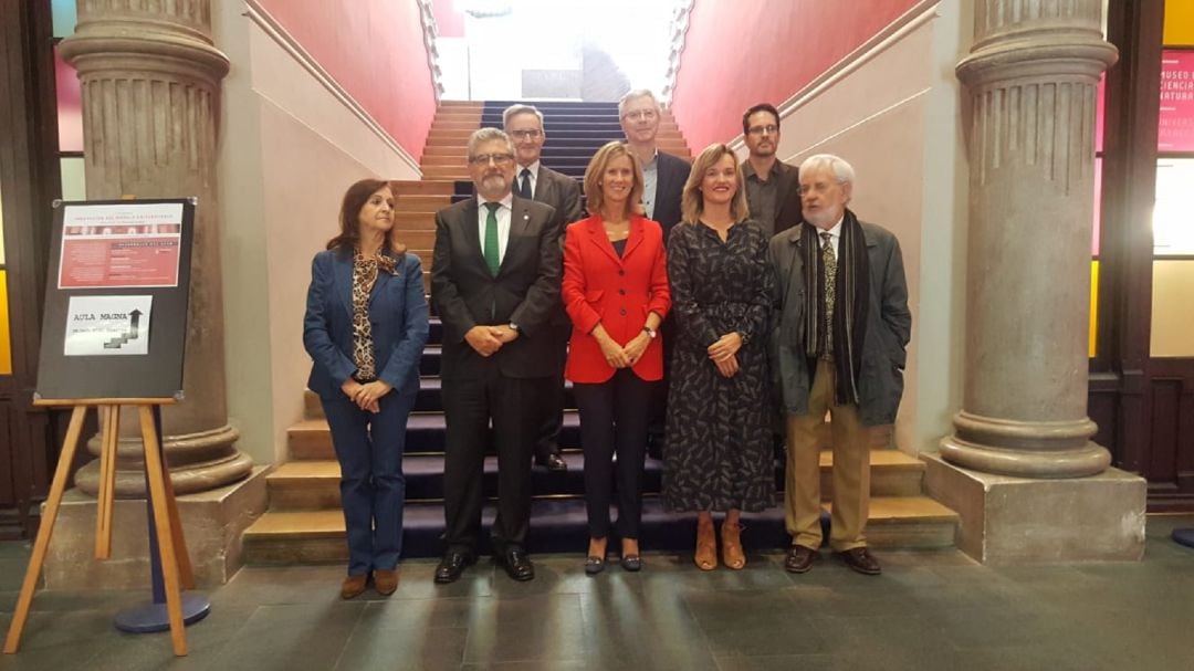 Cristina Garmendia, con el rector de la Universidad de Zaragoza, la consejera de Universidad del Gobierno de Aragón y la delegada del Gobierno en Aragón 