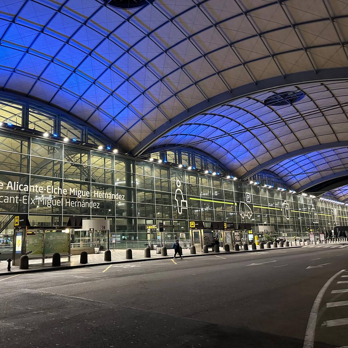 Aena proyecta 868 millones de inversión para el Aeropuerto de Alicante-Elche entre 2027 y 2031