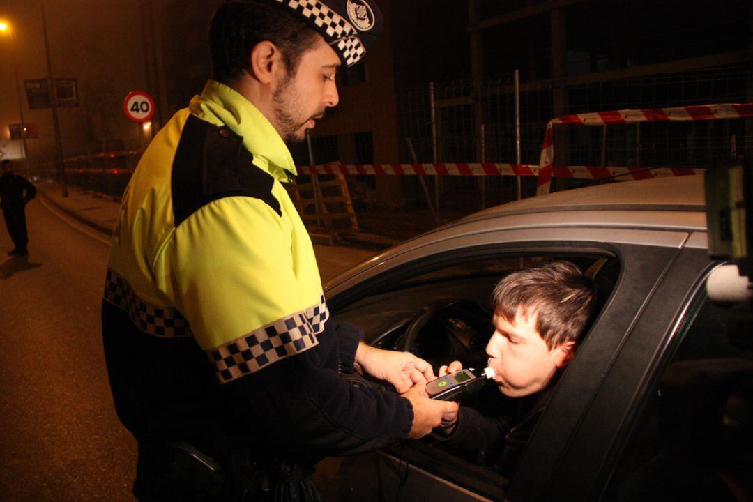 Control d'alcoholèmia a Girona