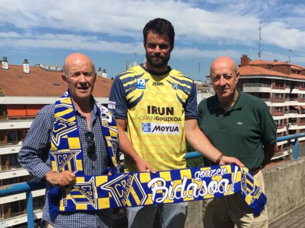 Tesoriere cierra la defensa y se espera a Mikel Zabala