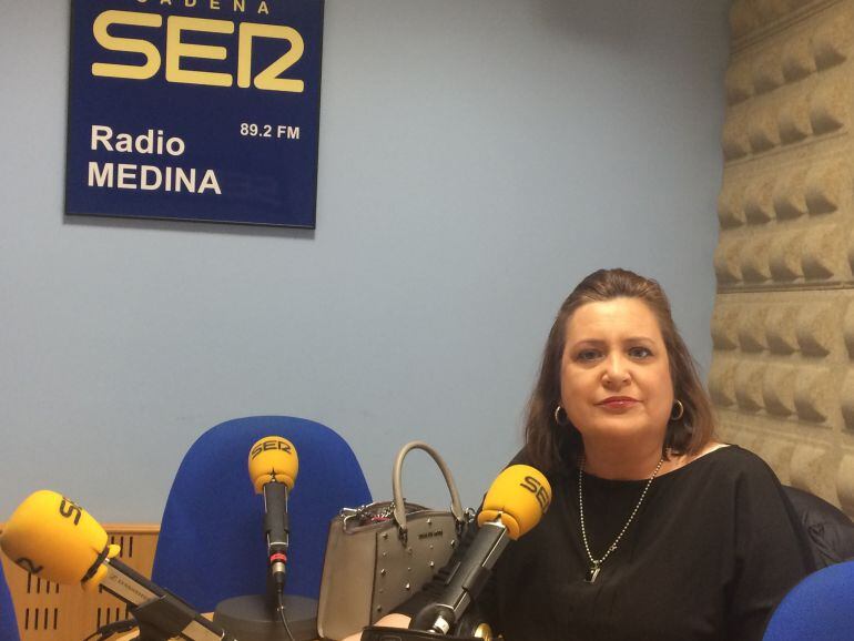 La edil popular Ana Mª Domingo denuncia la falta de información del gobierno a la oposición