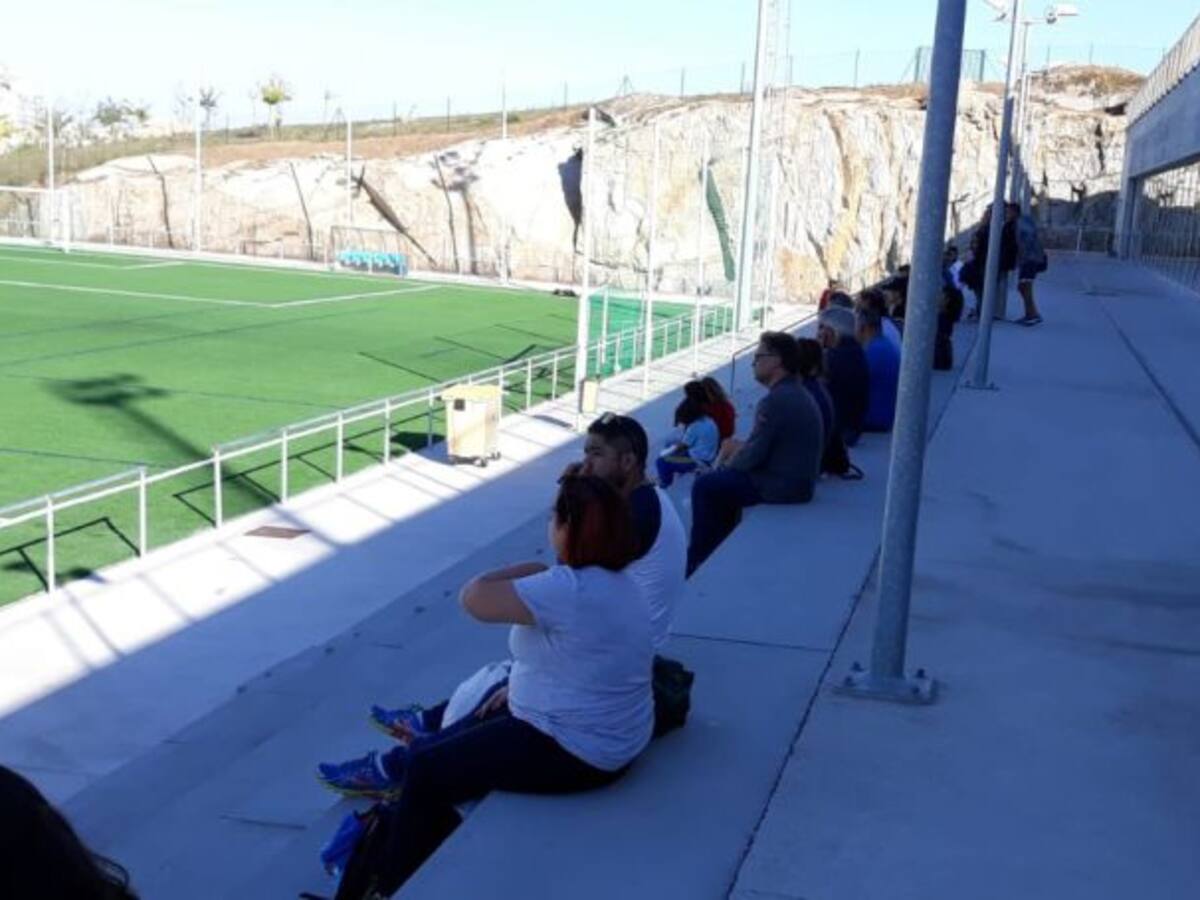 "Me parece vergonzoso hacer unos campos así"