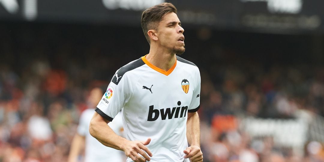 Gabriel Paulista, durante un encuentro de la presente temporada con el Valencia