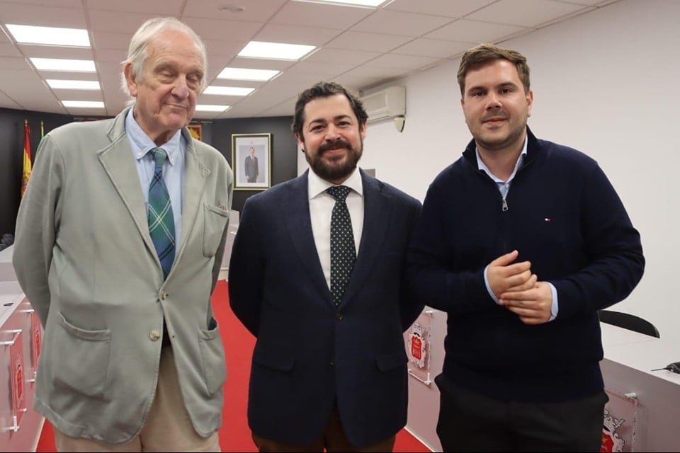 Leopoldo Gil Cornet, Alejandro García Hermida y Ángel Martínez