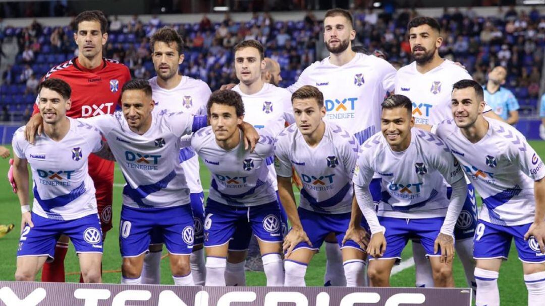 Baraja optó por Lasure en la banda izquierda y Joselu junto a Dani Gómez en punta