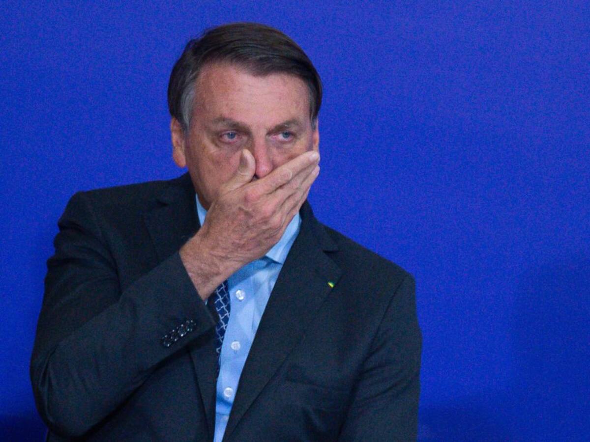Brasil suspende los ensayos de la vacuna china por un "evento adverso grave"