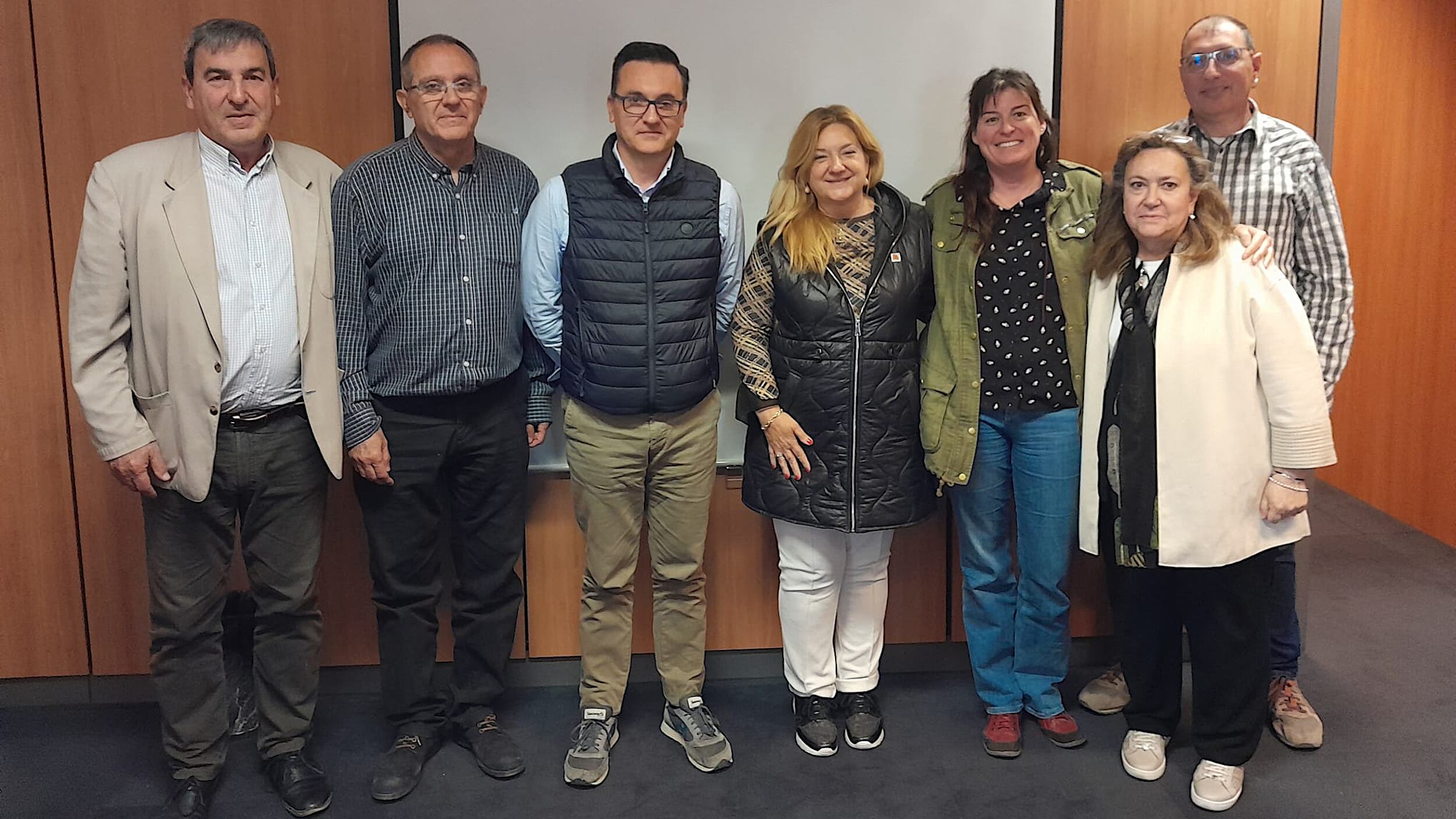 Reunión del PAR con CADIS.