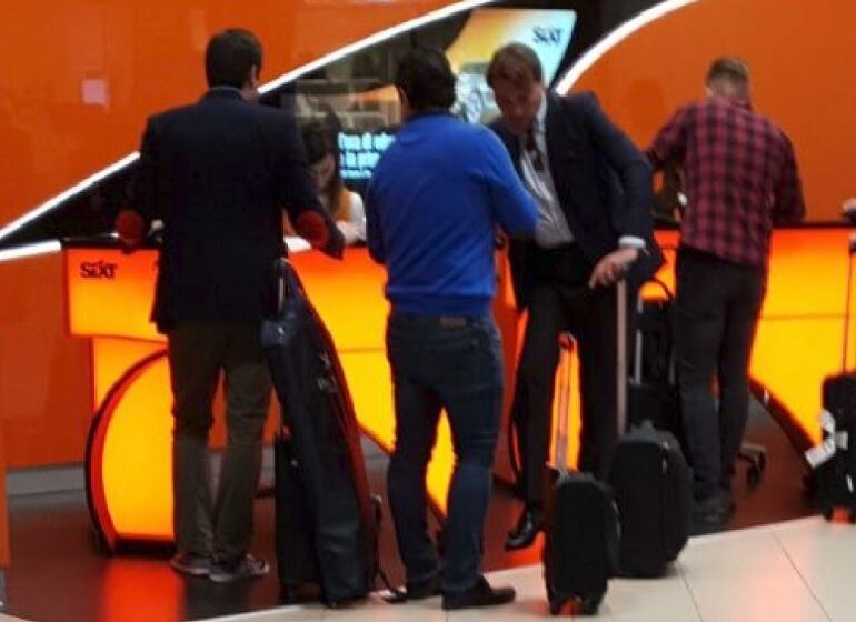 Quico Catalán en el aeropuerto de Bolonia