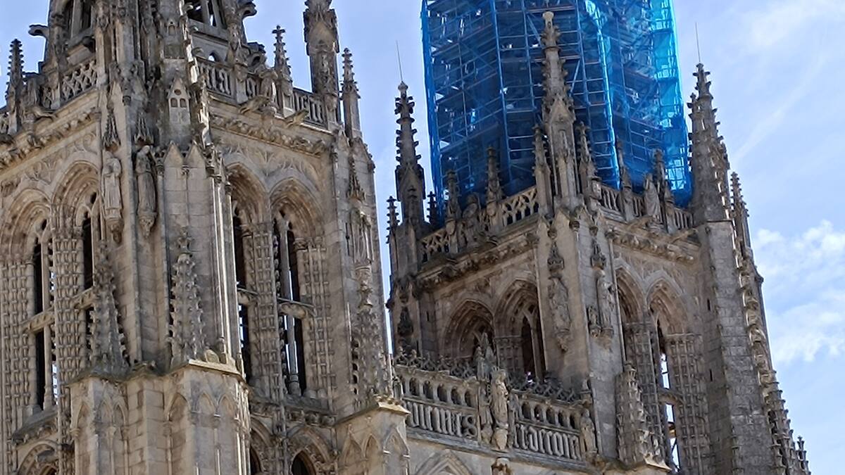 Las obras de la aguja sur de la Catedral terminarán en un mes
