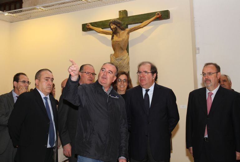 Visita de Juan Vicente Herrera a la localidad palentina de Becerril de Campos.