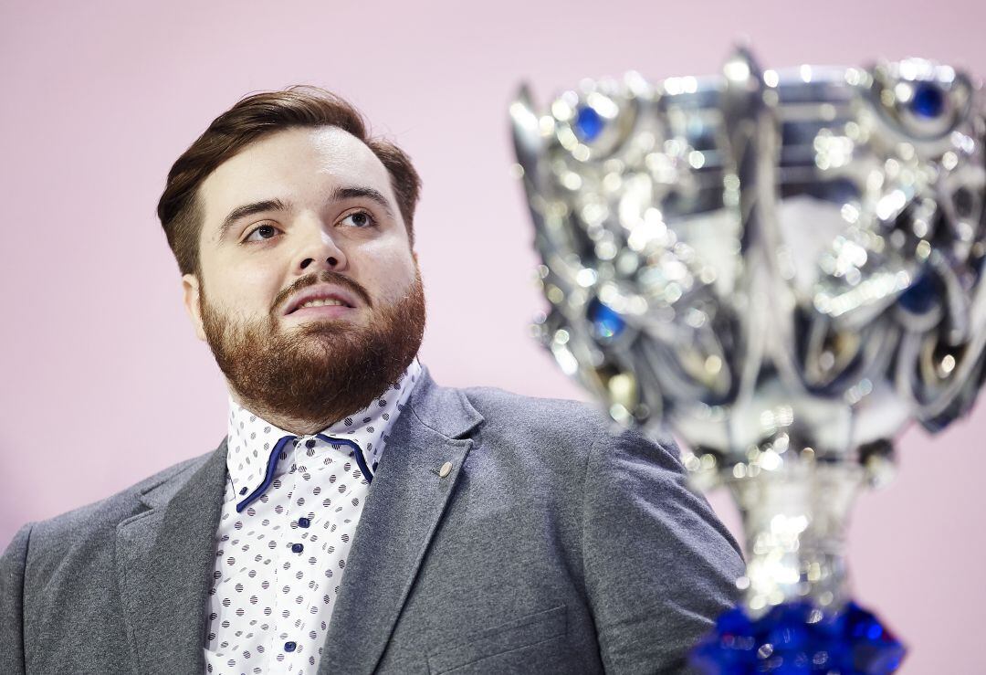 Ibai Llanos durante semifinal de LoL