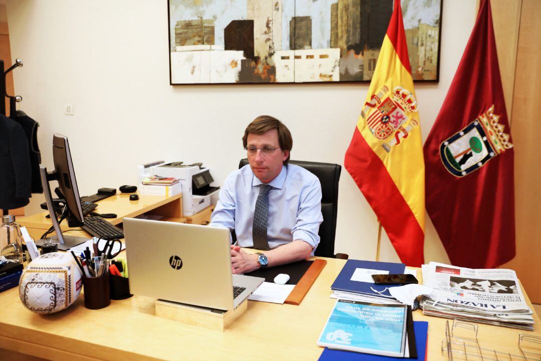 El alcalde de Madrid, José Luis Martínez-Almeida, en la Convención Europea de Alcaldes.