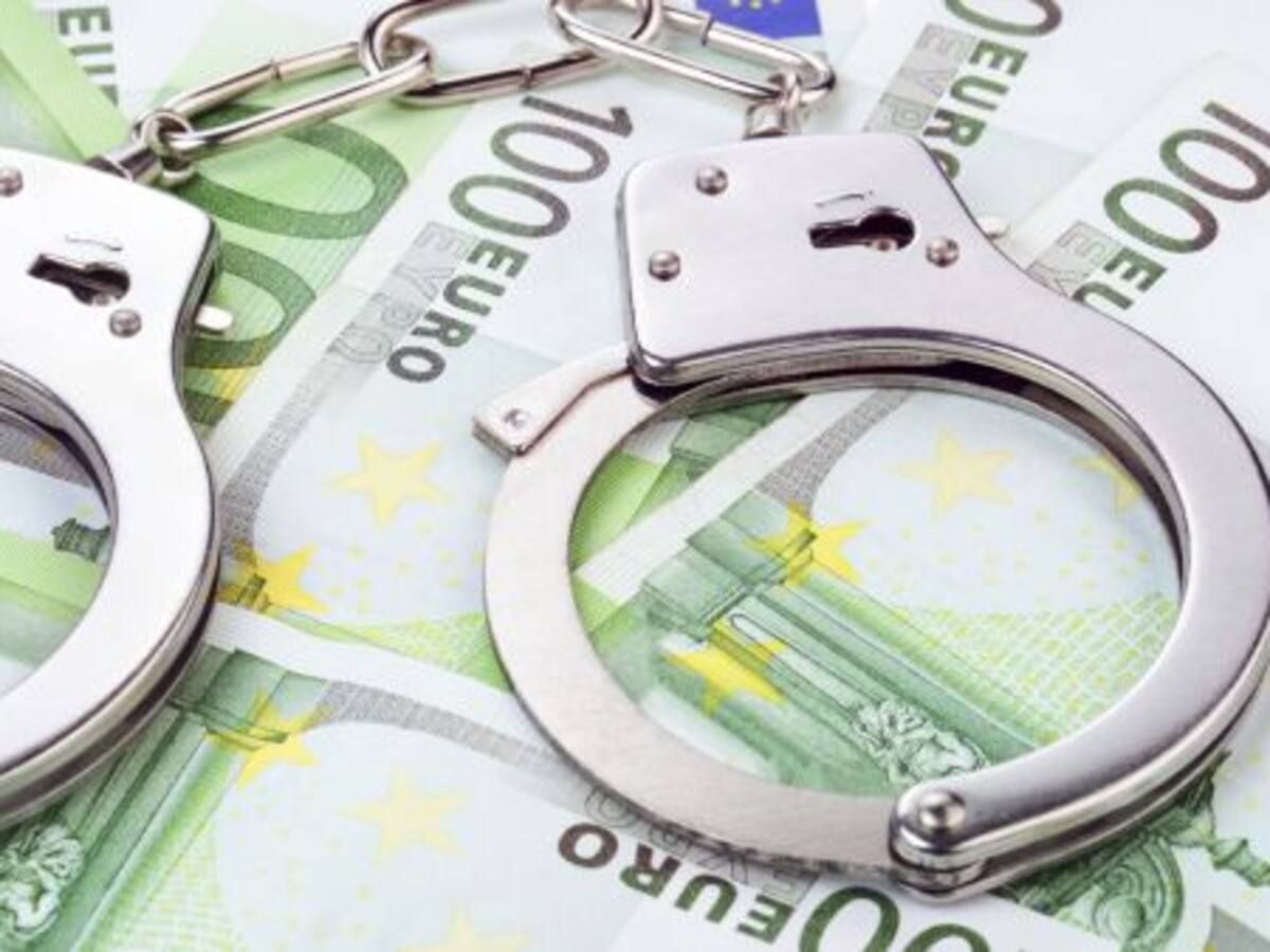 Estafaron presuntamente más de dos millones de euros