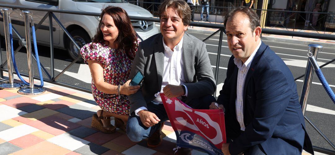 Acto de descubrimiento de la placa por el 50º aniversario