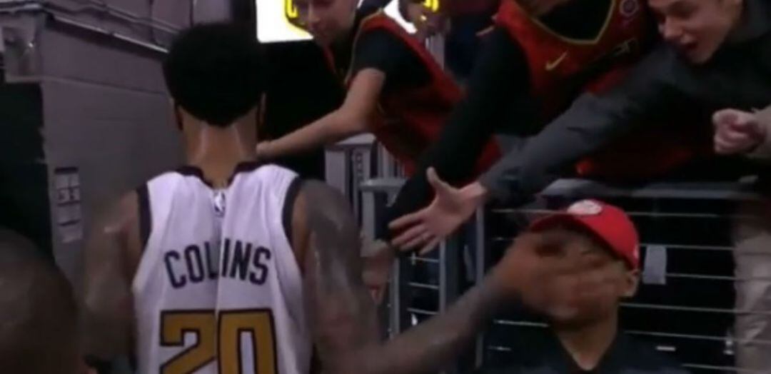 John Collins, en el momento en el que golpeó sin querer al joven en Atlanta