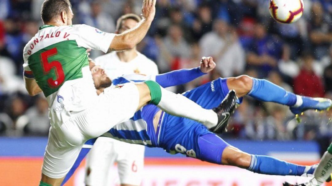 El Elche busca una victoria en la Copa tras caer goleado en Riazor