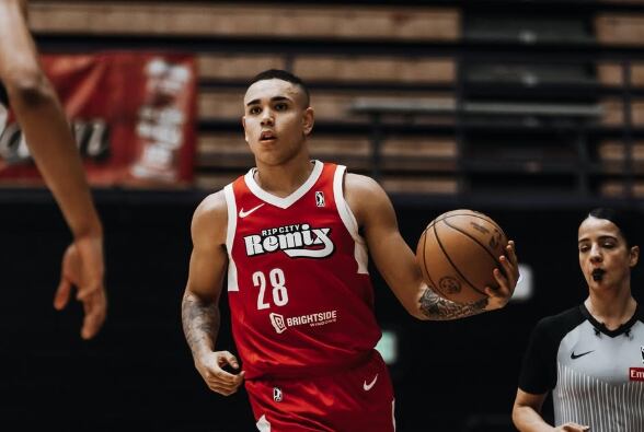 Isaac Nogués, durante un partido con el Rip City Remix de Portland