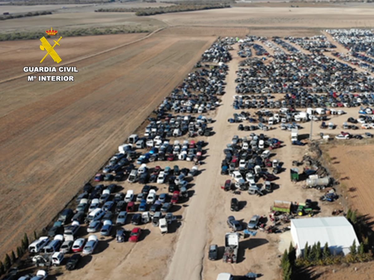 El SEPRONA de la Guardia Civil detecta un desguace con multitud de irregularidades graves en su gestión en Alcázar de San Juan