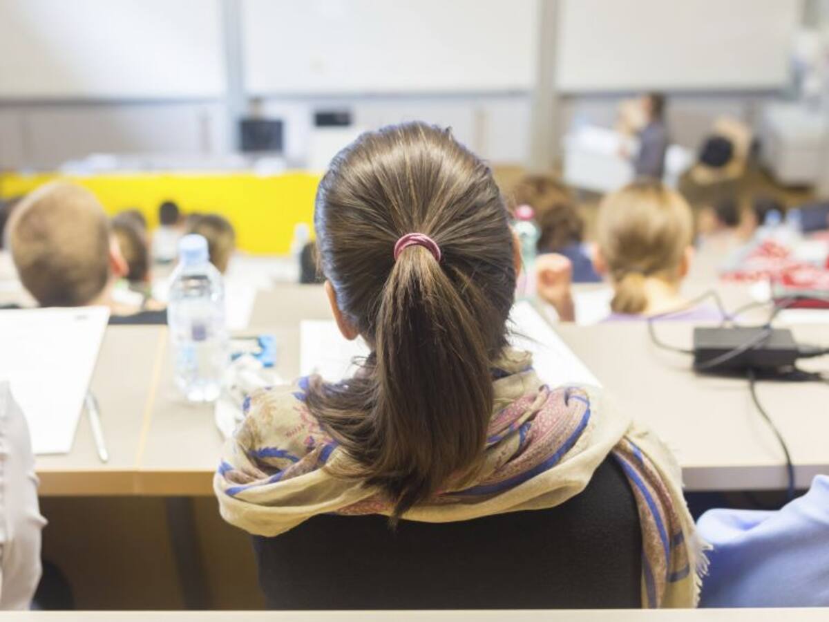 La universidad española, de las más caras de Europa