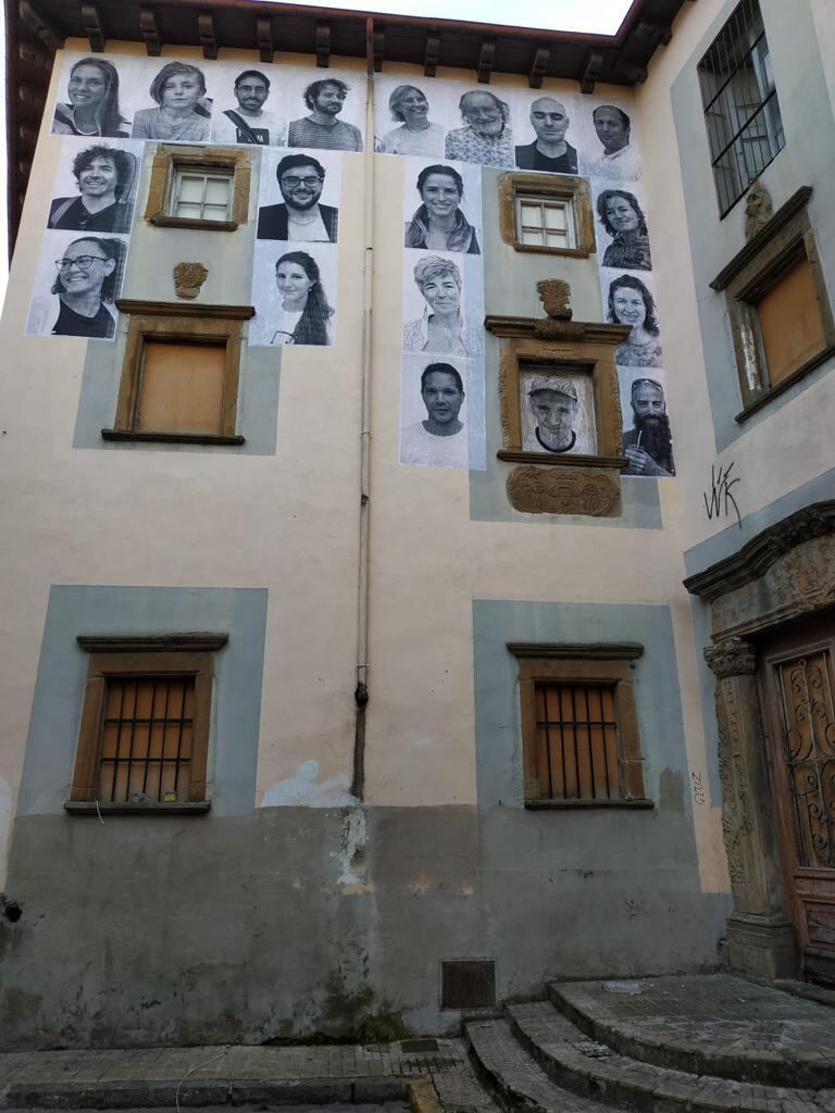 Edificio del antiguo hospital de Jaca