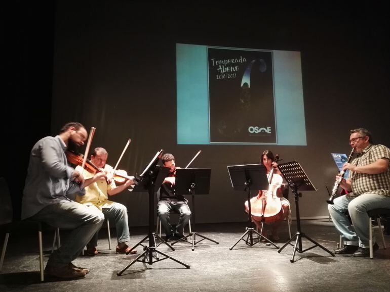 En la presentación de la programación se ha podido escuchar música