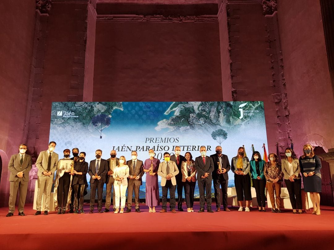 Foto de familia de los Premios Jaén Paraíso Interior 2020.