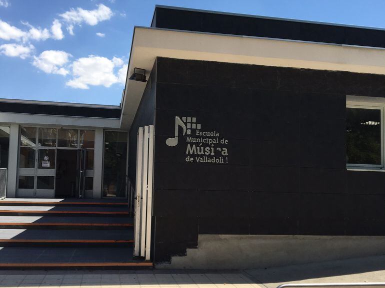 Fachada de la Escuela Municipal de Música de Valladolid