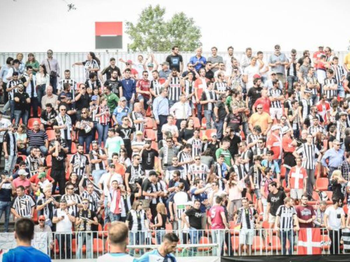 Los aficionados del Cartagena dispondrán de dos autobuses gratuitos para ir a Vigo