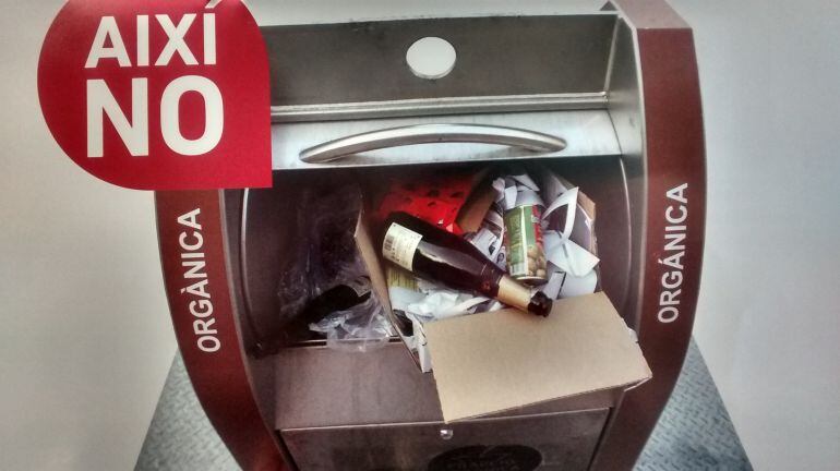 Es repartiran fulletons informatius als veïns per conscienciar-los de la importància del reciclatge.