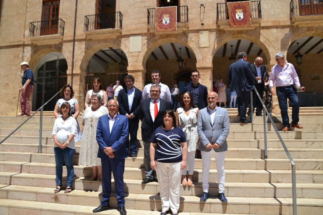 Equipo de gobierno de Dénia, tras el pleno de investidura de junio de 2019.