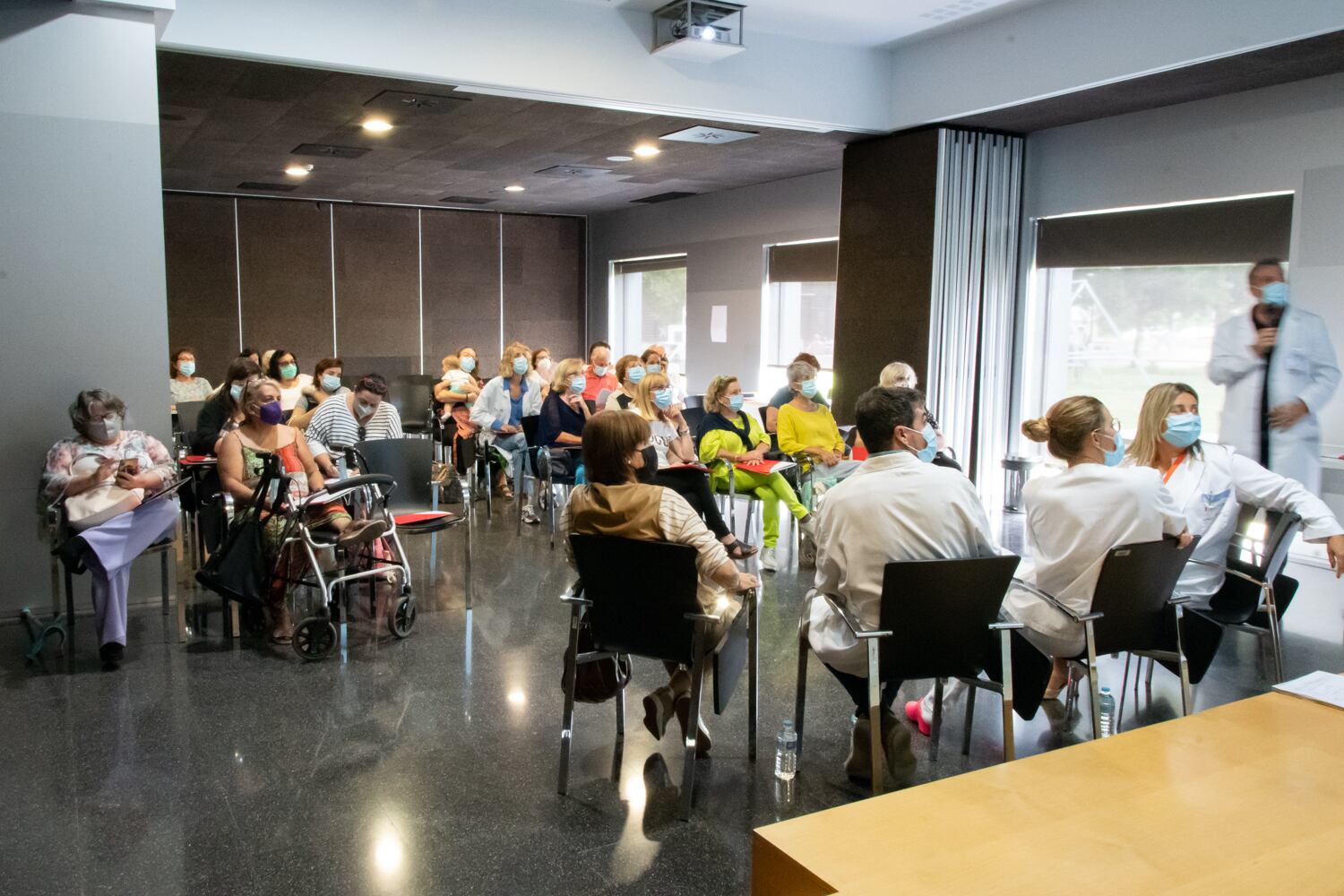 Momento del III Consejo de Pacientes en el Hospital de Dénia.