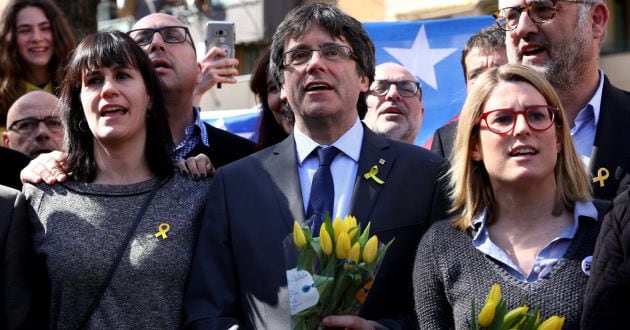 Carles Puigdemont y Elsa Artadi en Berlín el pasado 7 de abril