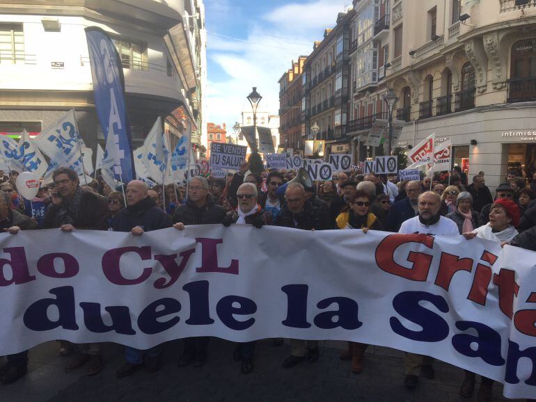 Cabeza de la manifestación en defensa de la sanidad del 20 de enero en Valladolid