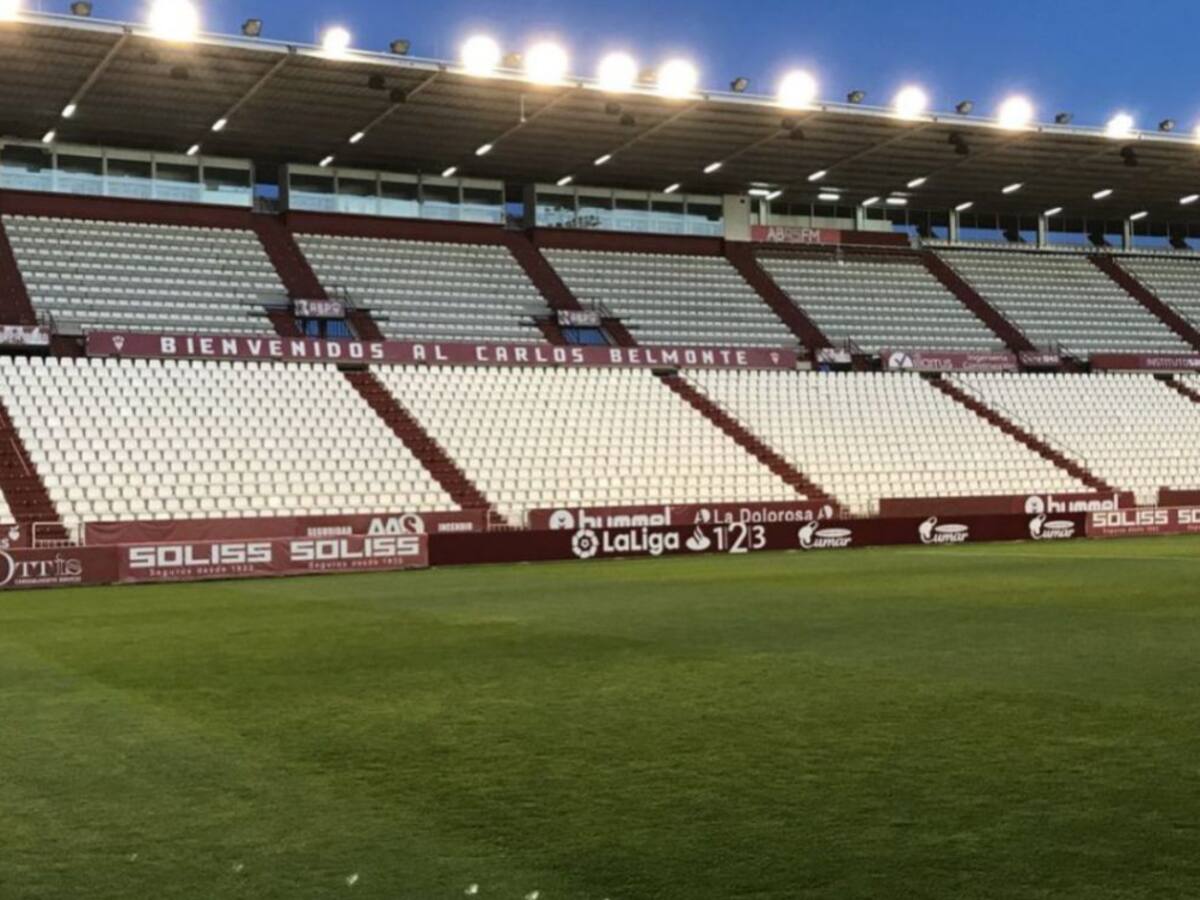 El Albacete recibe al Extremadura buscando un triunfo para intentar regresar a playoff